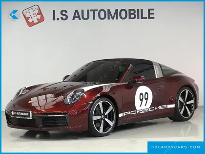 PORSCHE 911 TARGA 4S HERITAGE DESIGN EDITION