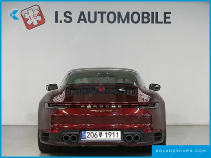 PORSCHE 911 TARGA 4S HERITAGE DESIGN EDITION
