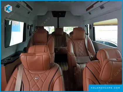 HYUNDAI SOLATI 15-SEATER
