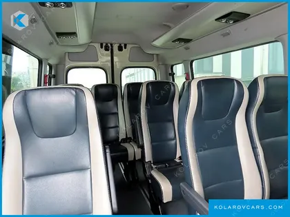 HYUNDAI SOLATI 15-SEATER