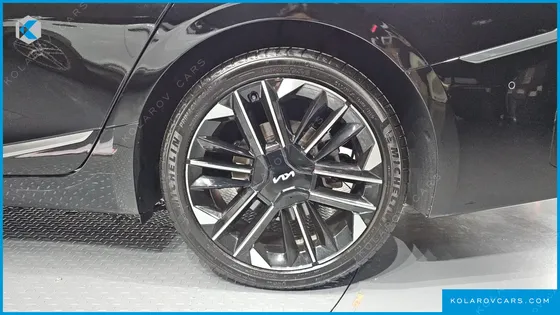 KIA K8 SIGNATURE
