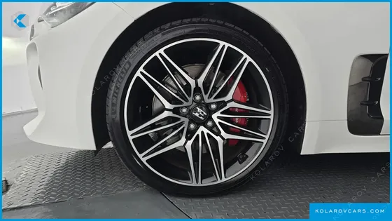 KIA STINGER 3.3 GT MASTERS TURBO PACKAGE