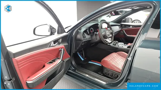 KIA STINGER 3.3 GT AWD