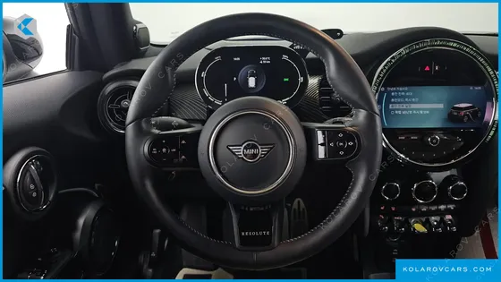 MINI COOPER RESOLUTE EDITION