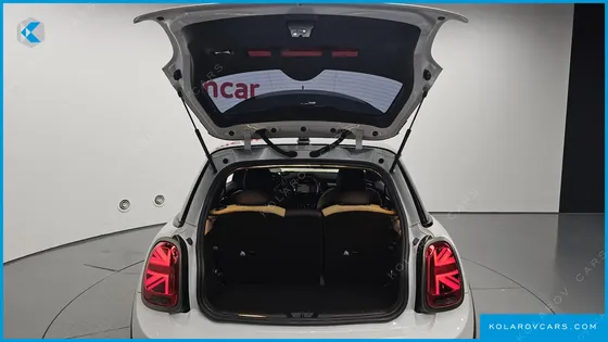 MINI COOPER RESOLUTE EDITION