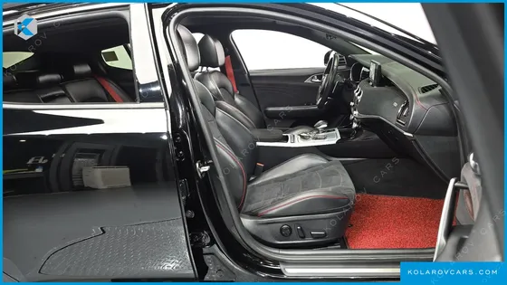 KIA STINGER 3.3 GT AWD MASTERS TURBO PACKAGE