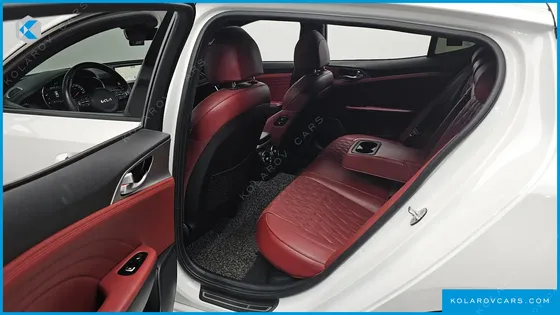 KIA STINGER 3.3 GT AWD