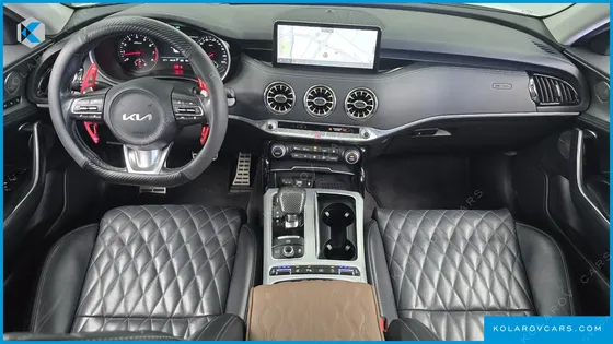 KIA STINGER 2.5 AWD MASTERS