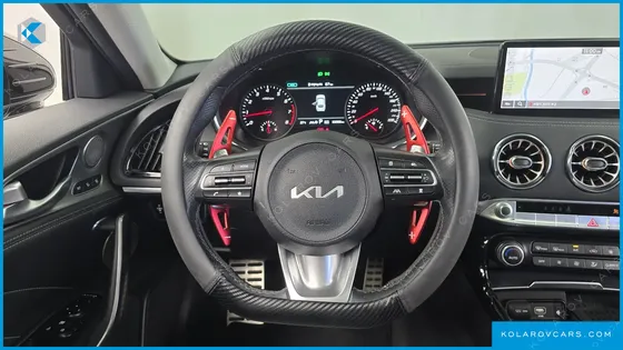 KIA STINGER 2.5 AWD MASTERS