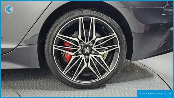 KIA STINGER 2.5 PLATINUM