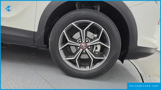 KGM - SSANGYONG KORANDO GASOLINE 1.5 2WD R-PLUS