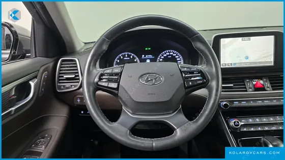 HYUNDAI GRANDEUR 3.0 EXCLUSIVE