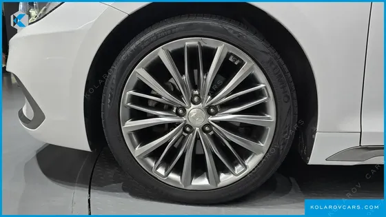 HYUNDAI GRANDEUR 3.0 LPI DSABLED PERSON