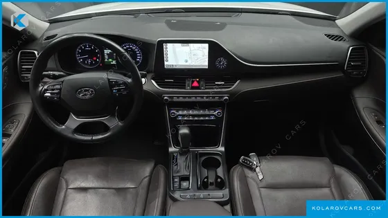HYUNDAI GRANDEUR 3.0 LPI DSABLED PERSON