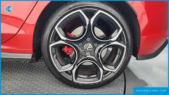 VOLKSWAGEN GOLF 2.0 GTI