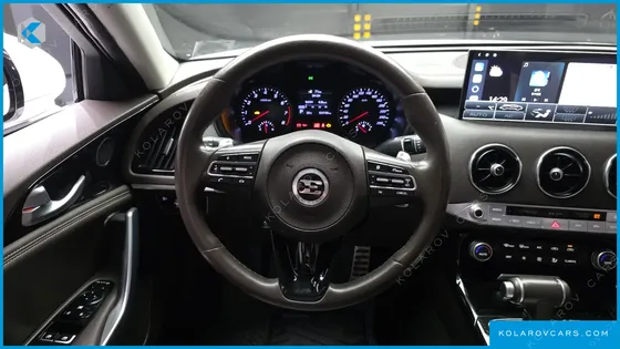 KIA STINGER 2.0 TURBO AWD