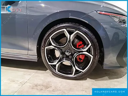 VOLKSWAGEN GOLF 2.0 GTI