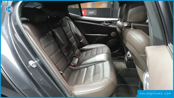 KIA STINGER 3.3 TURBO 2WD