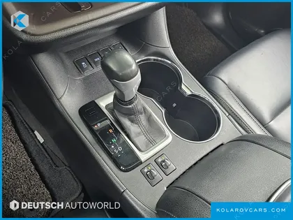 TOYOTA HIGHLANDER LIMITED