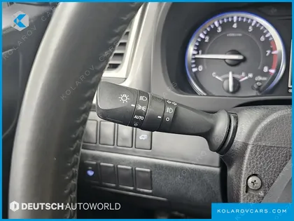 TOYOTA HIGHLANDER LIMITED