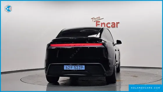 TESLA MODEL Y RWD