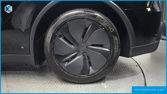 TESLA MODEL Y RWD
