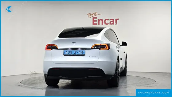 TESLA MODEL Y LONG RANGE AWD