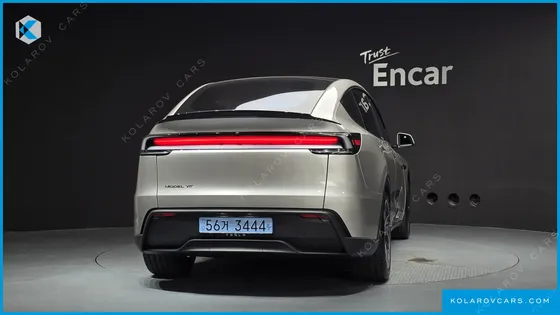 TESLA MODEL Y L LONG RANGE AWD