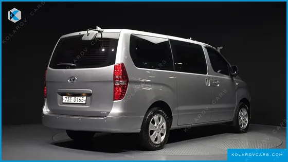 HYUNDAI STAREX 4WD WAGON 11-SEATER