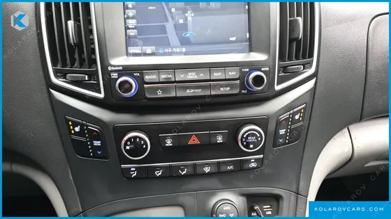 HYUNDAI STAREX 4WD WAGON 11-SEATER