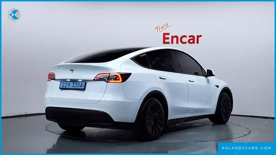TESLA MODEL Y RWD