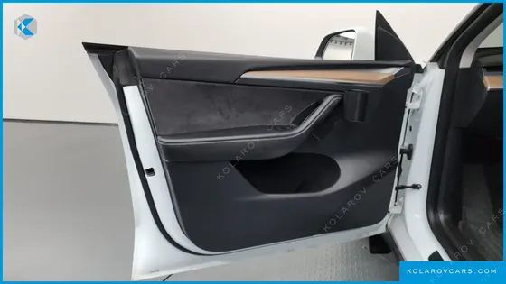 TESLA MODEL Y RWD