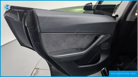 TESLA MODEL Y LONG RANGE AWD