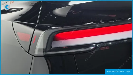 TESLA MODEL Y PREMIUM RWD