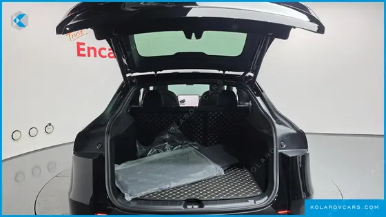 TESLA MODEL Y PREMIUM RWD