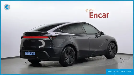 TESLA MODEL Y PREMIUM RWD