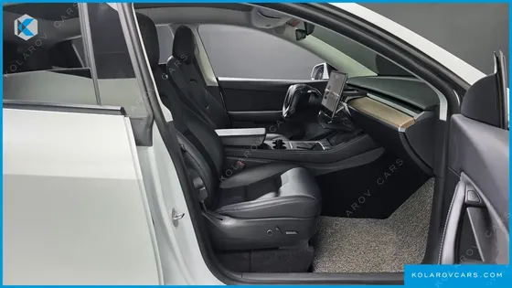 TESLA MODEL Y LONG RANGE AWD
