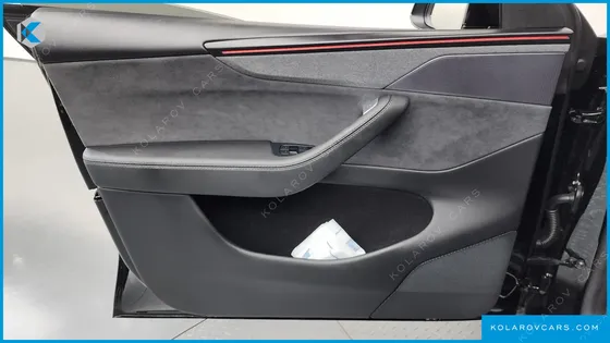 TESLA MODEL Y L LONG RANGE AWD