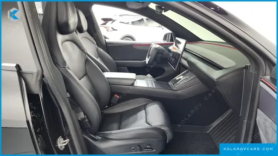 TESLA MODEL Y L LONG RANGE AWD