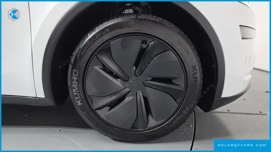 TESLA MODEL Y RWD