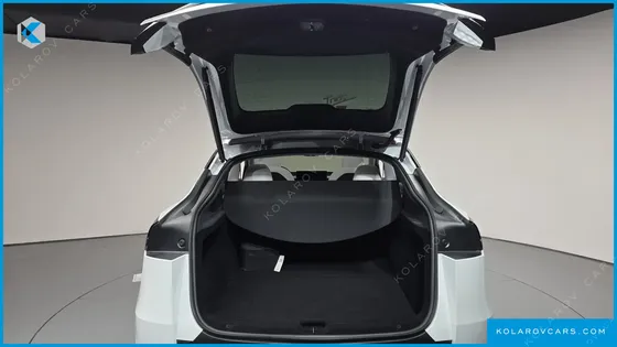 TESLA MODEL Y RWD