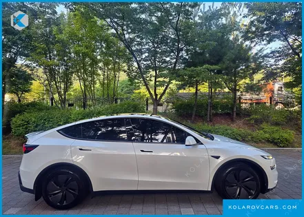 TESLA MODEL Y RWD