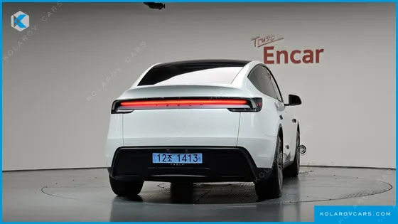 TESLA MODEL Y PREMIUM RWD