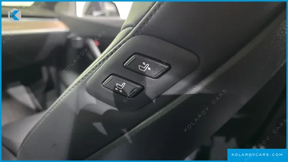 TESLA MODEL Y STANDARD RANGE RWD