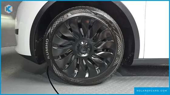 TESLA MODEL Y RWD