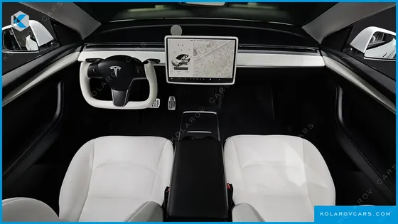 TESLA MODEL Y RWD