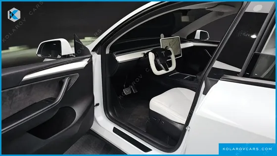 TESLA MODEL Y RWD