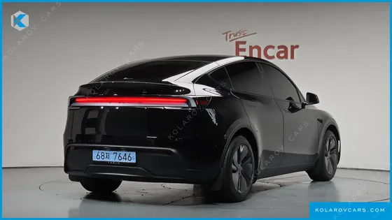 TESLA MODEL Y RWD