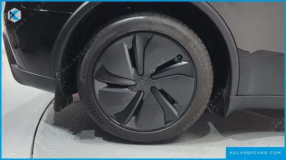 TESLA MODEL Y RWD