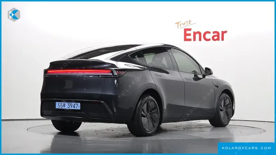 TESLA MODEL Y PREMIUM RWD